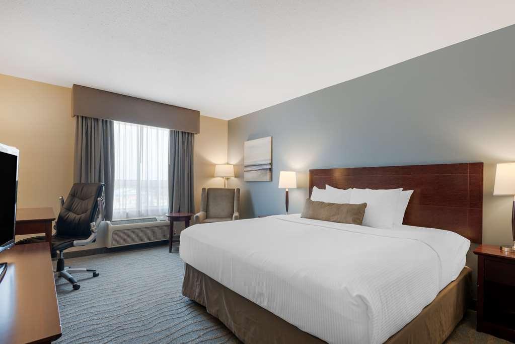 Best Western Rocky Mountain House Room photo
