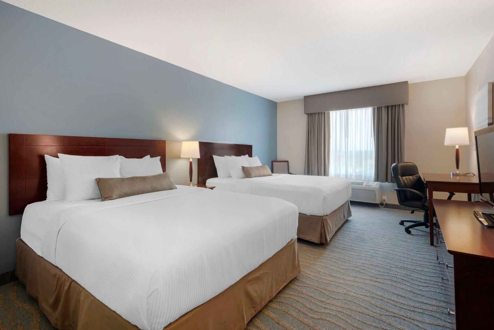 Best Western Rocky Mountain House Exterior photo