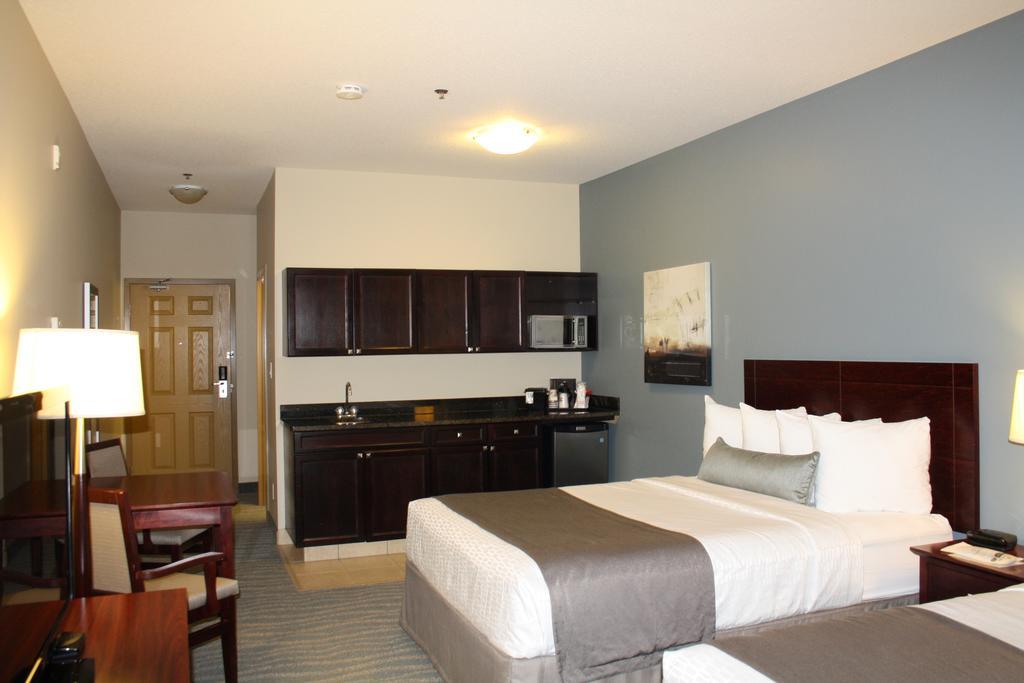Best Western Rocky Mountain House Exterior photo