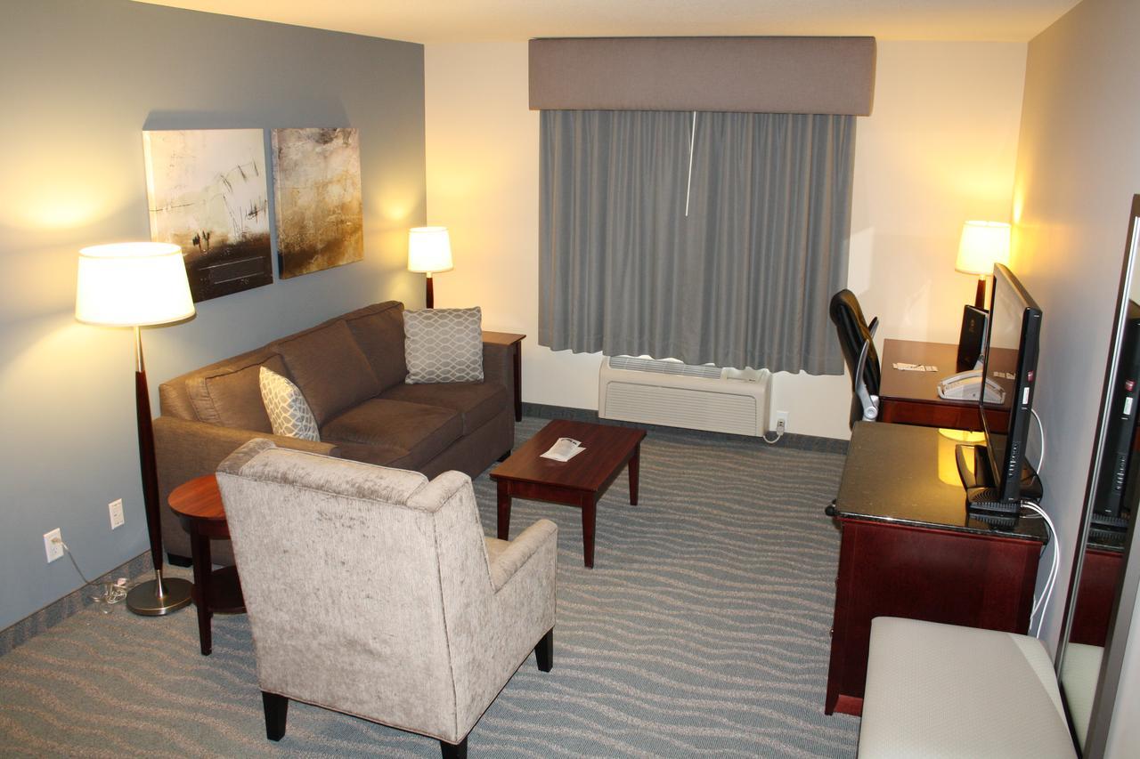 Best Western Rocky Mountain House Exterior photo