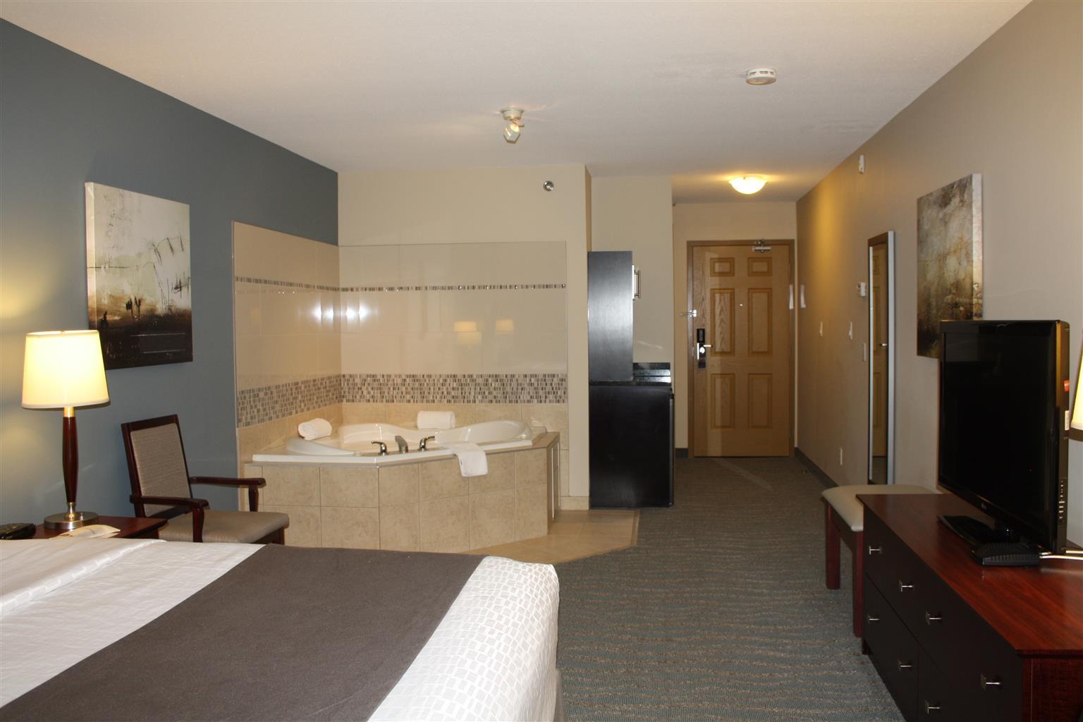 Best Western Rocky Mountain House Exterior photo