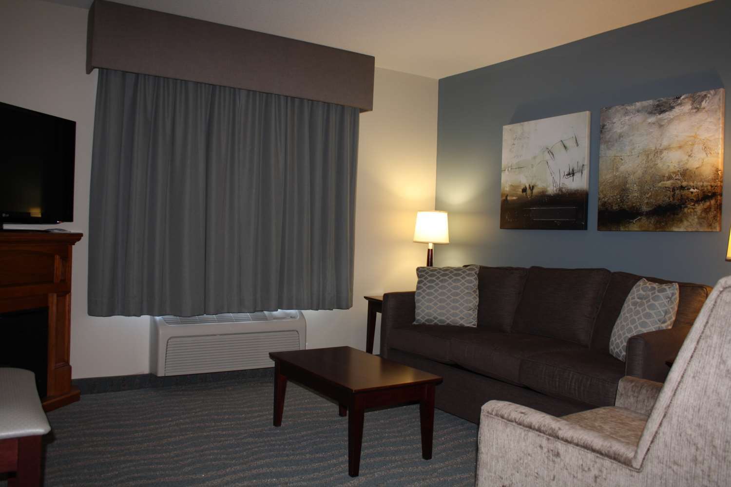 Best Western Rocky Mountain House Exterior photo