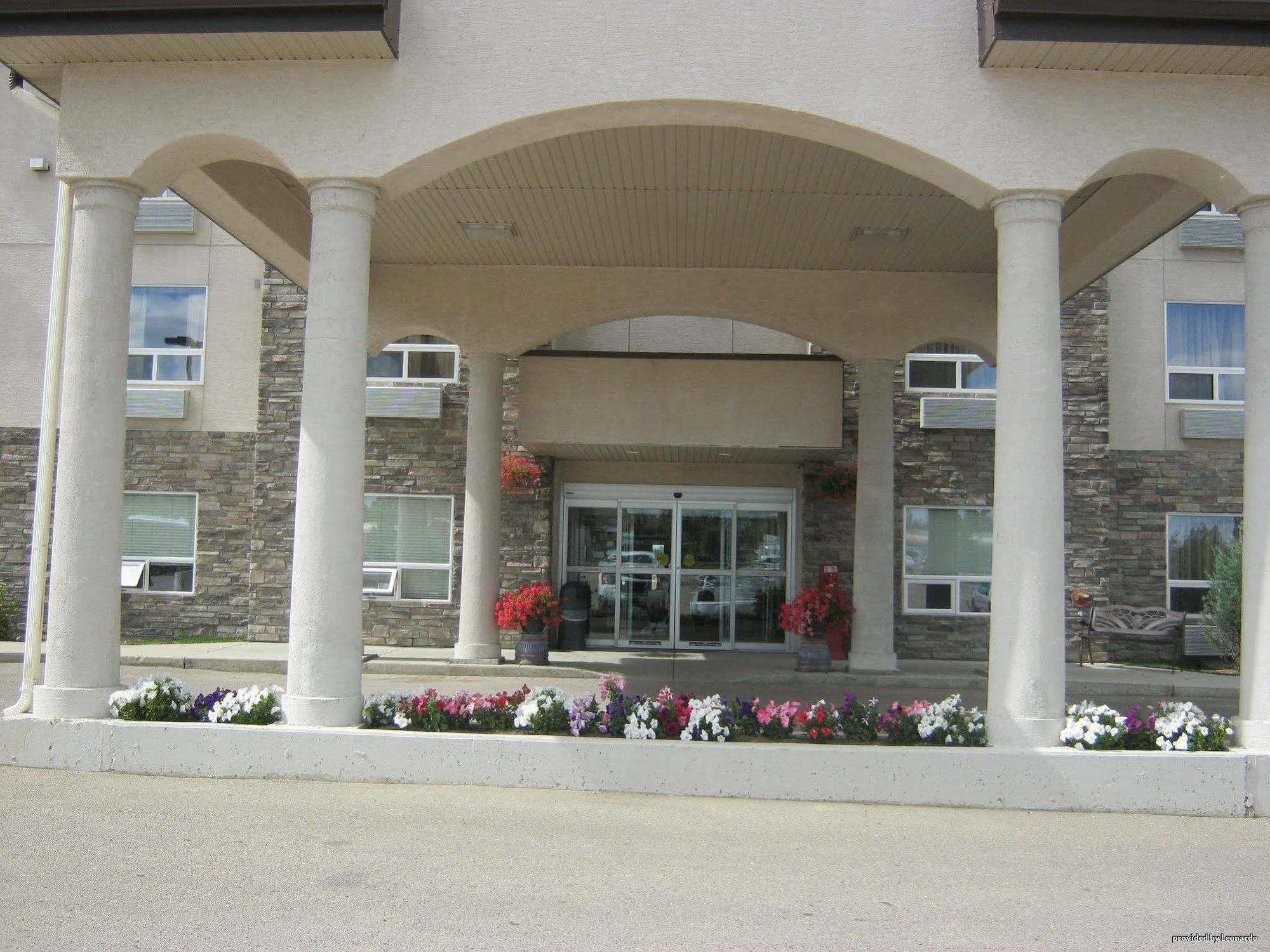 Best Western Rocky Mountain House Exterior photo